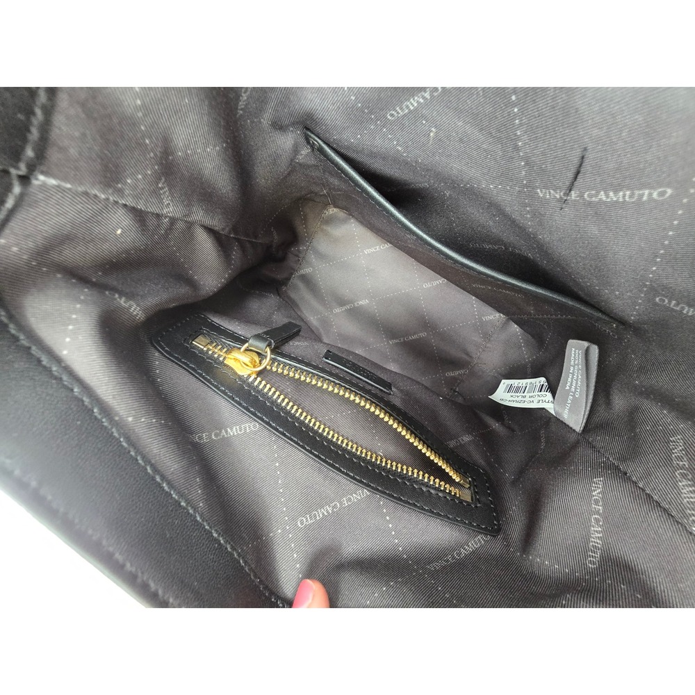 Vince Camuto Ezrah Bucket Bag Women OS Black Leather Gold Crest - NEW - Picture 9 of 11